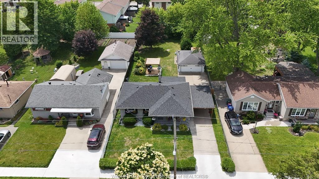 Photo 29 of 1697 Ferndale Avenue, Windsor ON