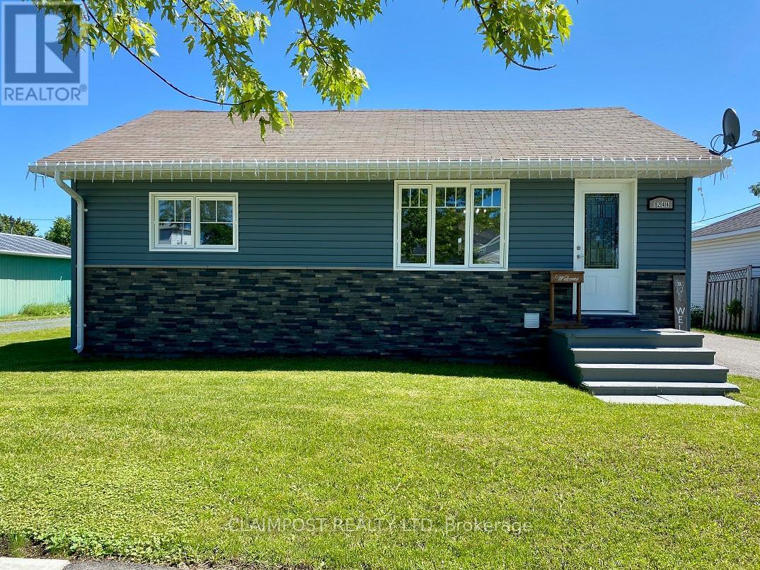 Photo 40 of 1244 Victoria Road, Iroquois Falls ON