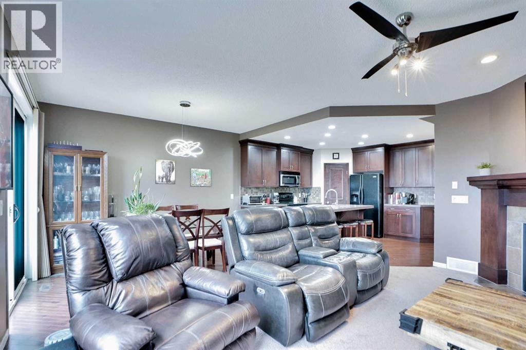 Photo 27 of 152 New Brighton Landing Se, Calgary AB