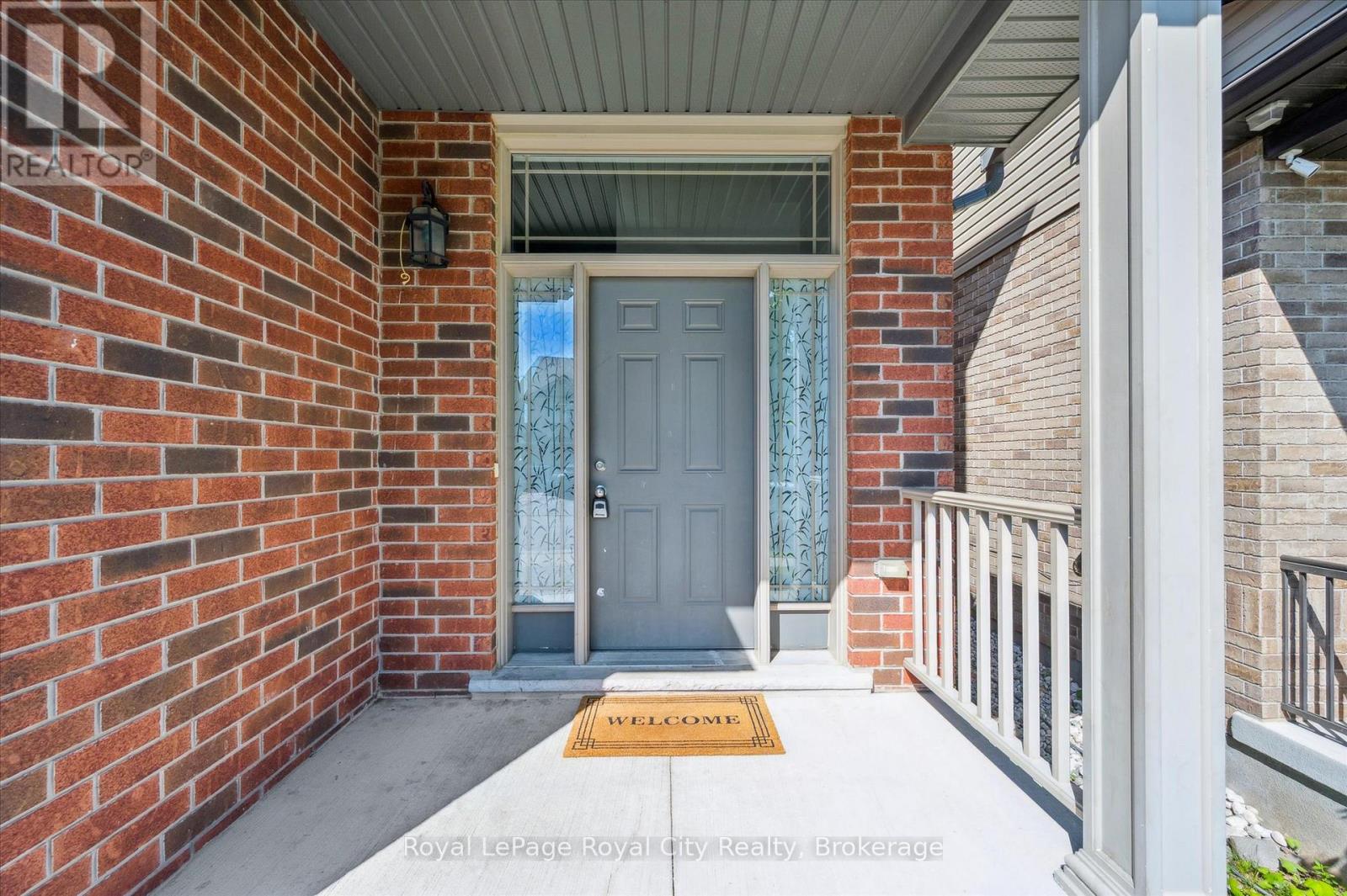 Photo 6 of 158 Kemp Crescent, Guelph ON
