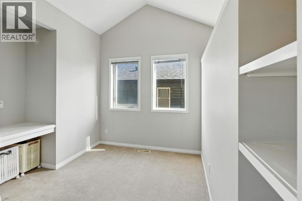 Photo 14 of 1093 Taradale Drive Ne, Calgary AB