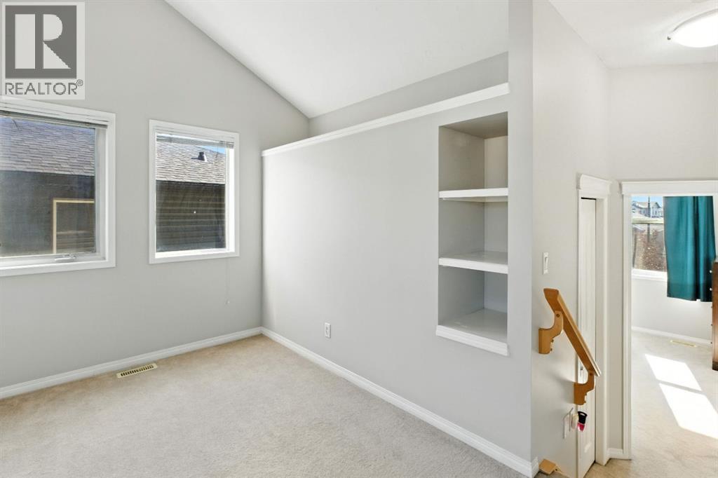 Photo 15 of 1093 Taradale Drive Ne, Calgary AB