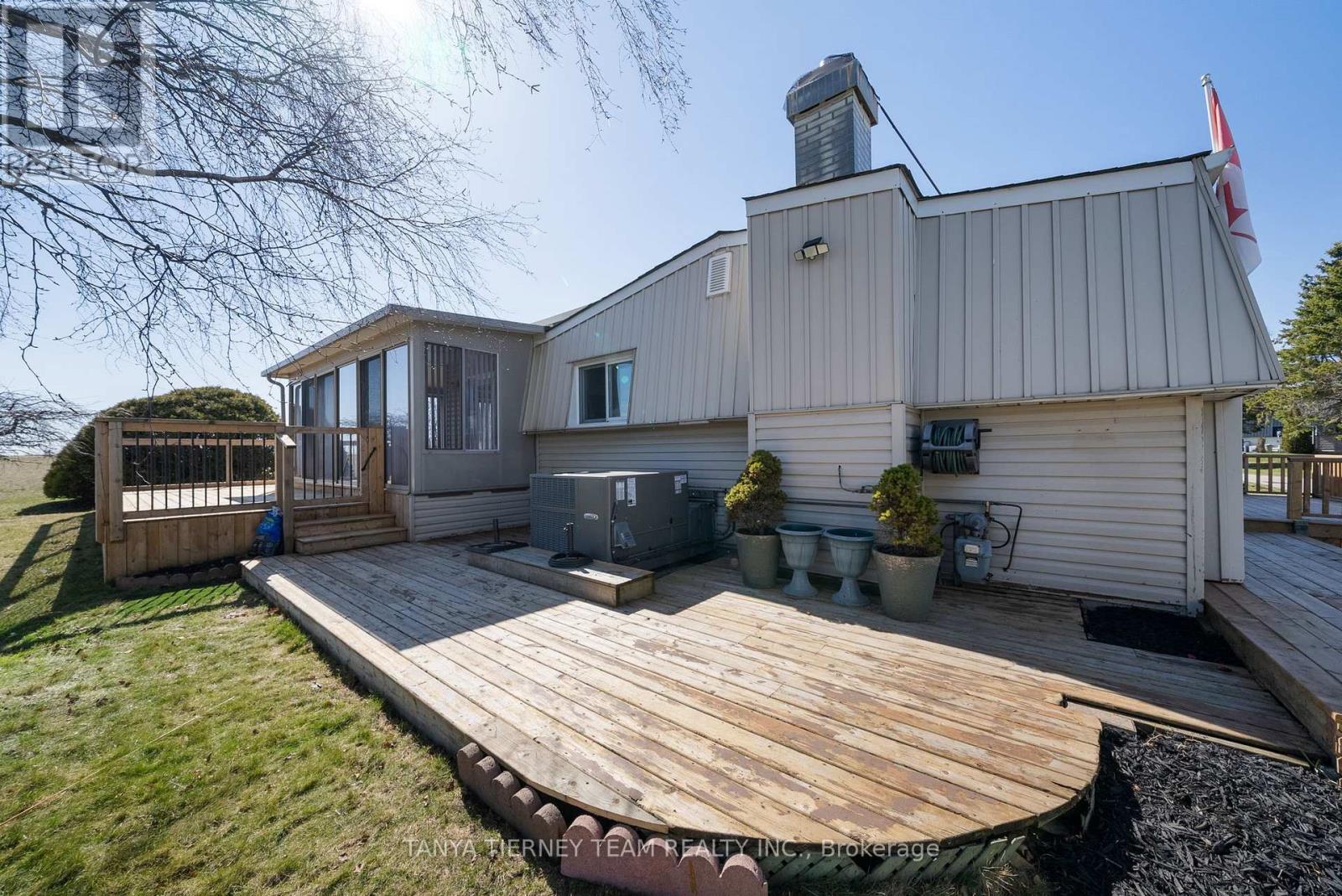 Photo 36 of 3 Bluffs Road, Clarington ON
