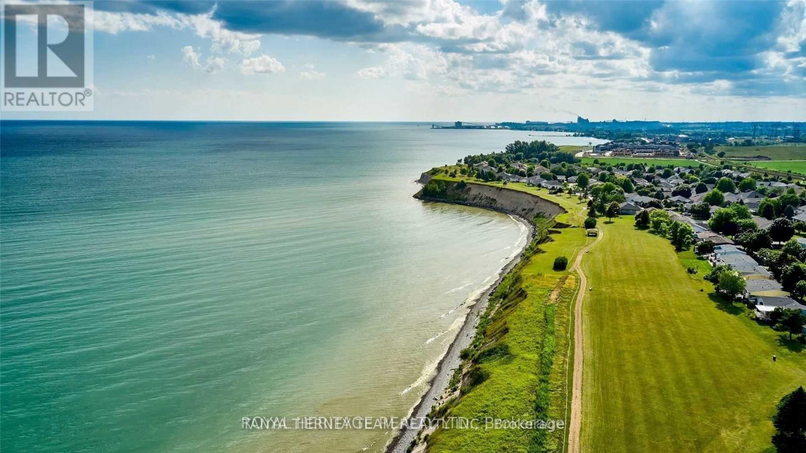 Photo 50 of 3 Bluffs Road, Clarington ON
