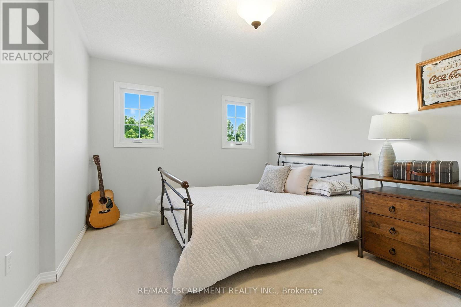 Photo 20 of 153 Chudleigh Street, Hamilton ON