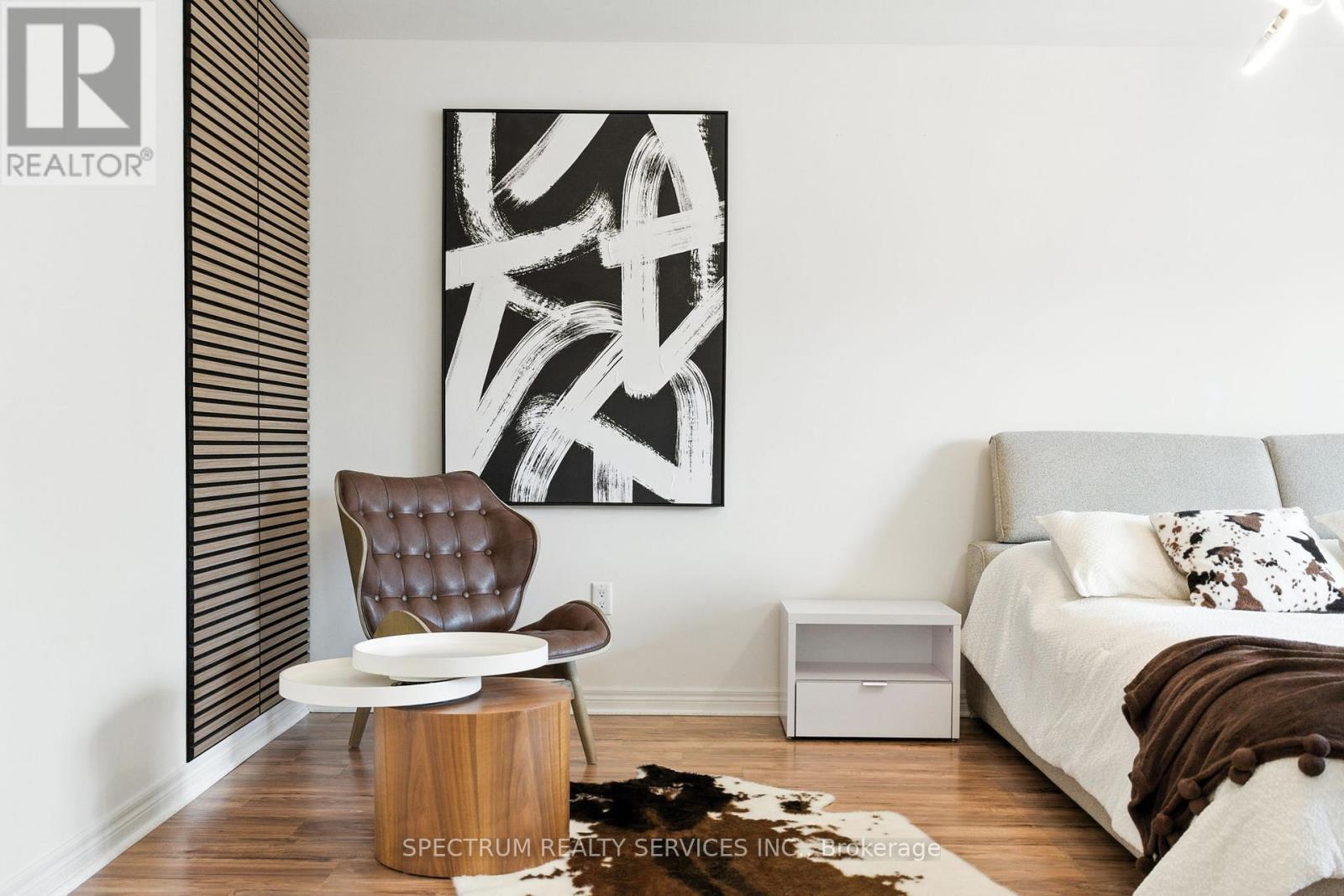 Photo 14 of 154 Whittington Drive, Hamilton ON