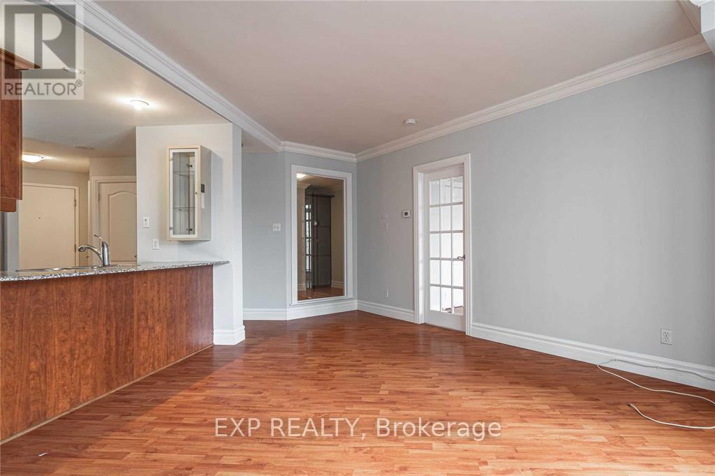 Photo 13 of 215 135 James Street S, Hamilton ON