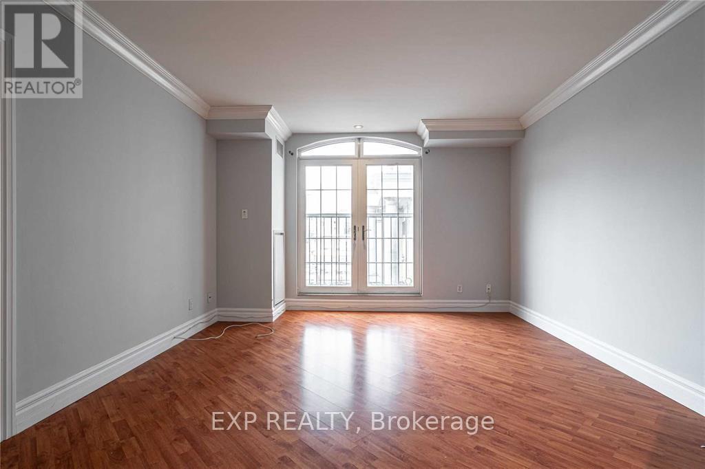 Photo 14 of 215 135 James Street S, Hamilton ON