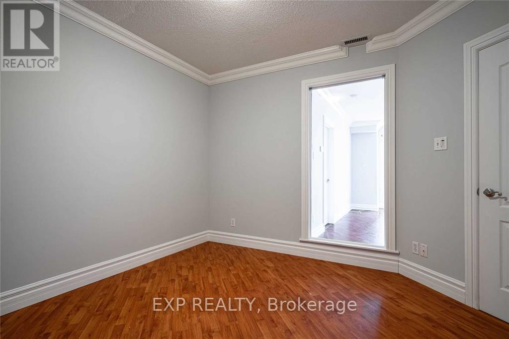Photo 18 of 215 135 James Street S, Hamilton ON