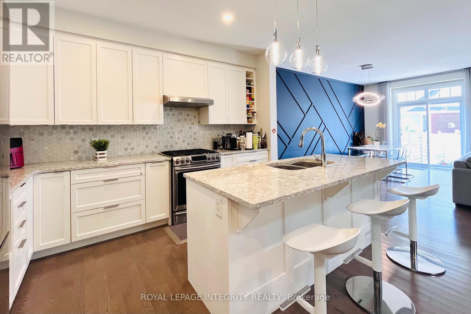 Photo 12 of 297 Kilspindie Ridge, Ottawa ON
