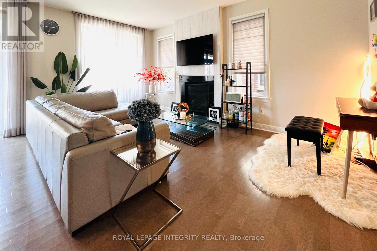 Photo 5 of 297 Kilspindie Ridge, Ottawa ON