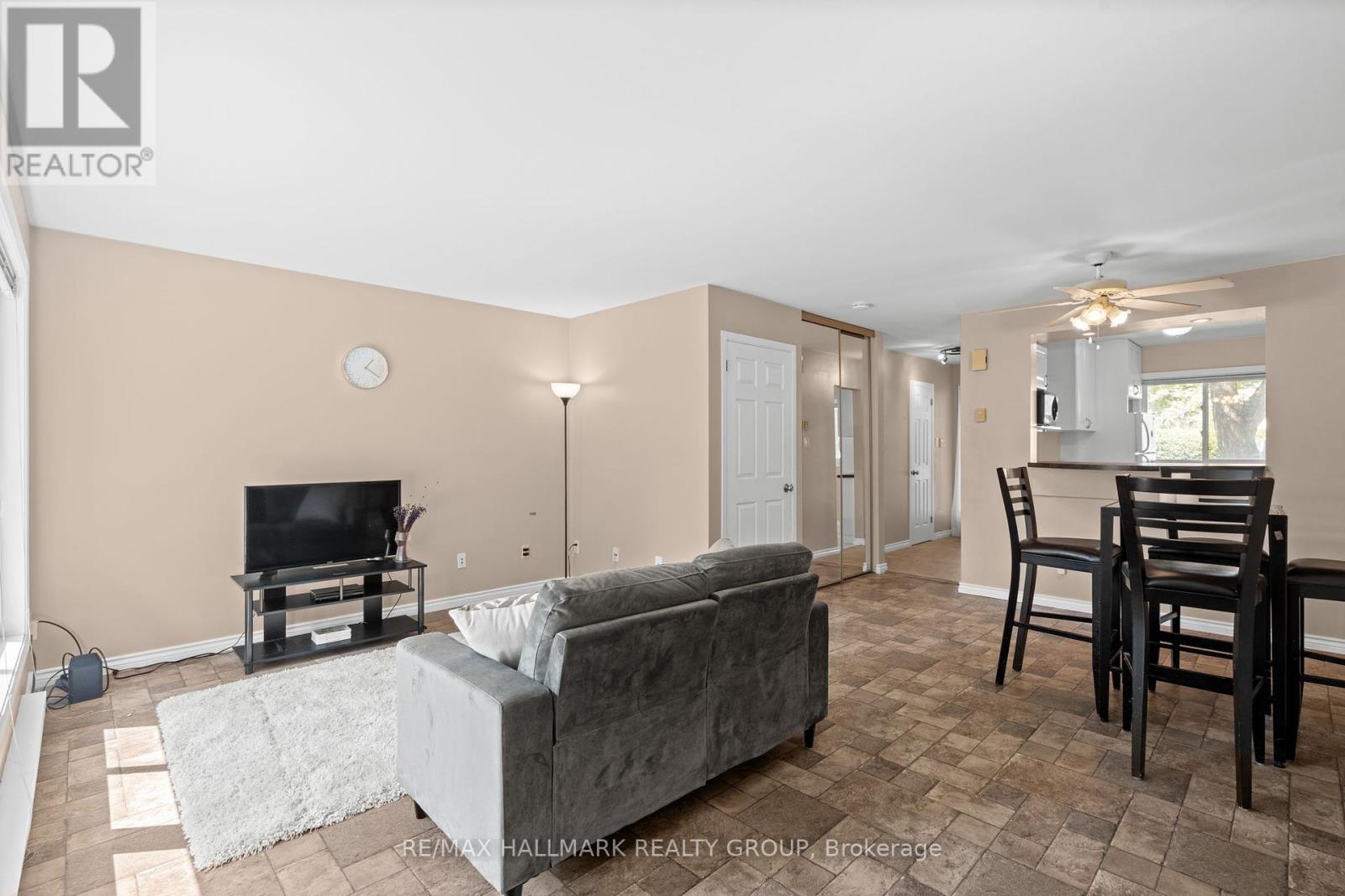 Photo 14 of 88 3014 Olympic Way, Ottawa ON