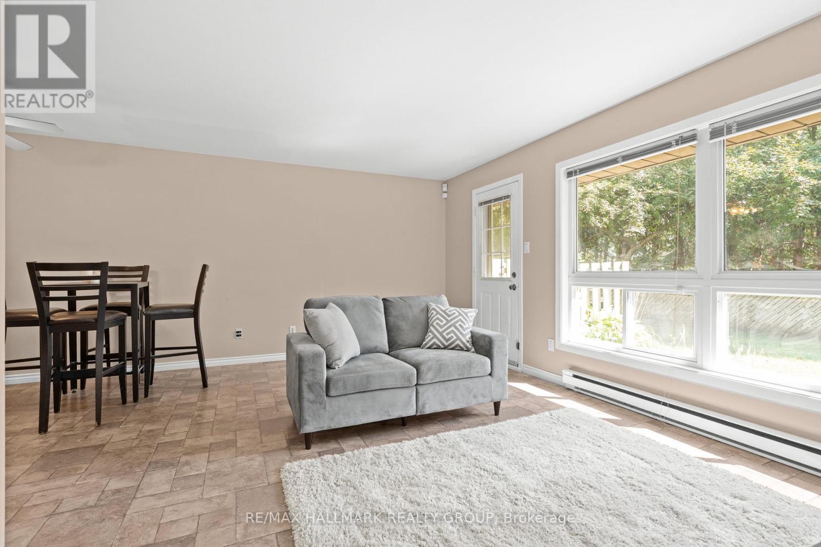 Photo 15 of 88 3014 Olympic Way, Ottawa ON