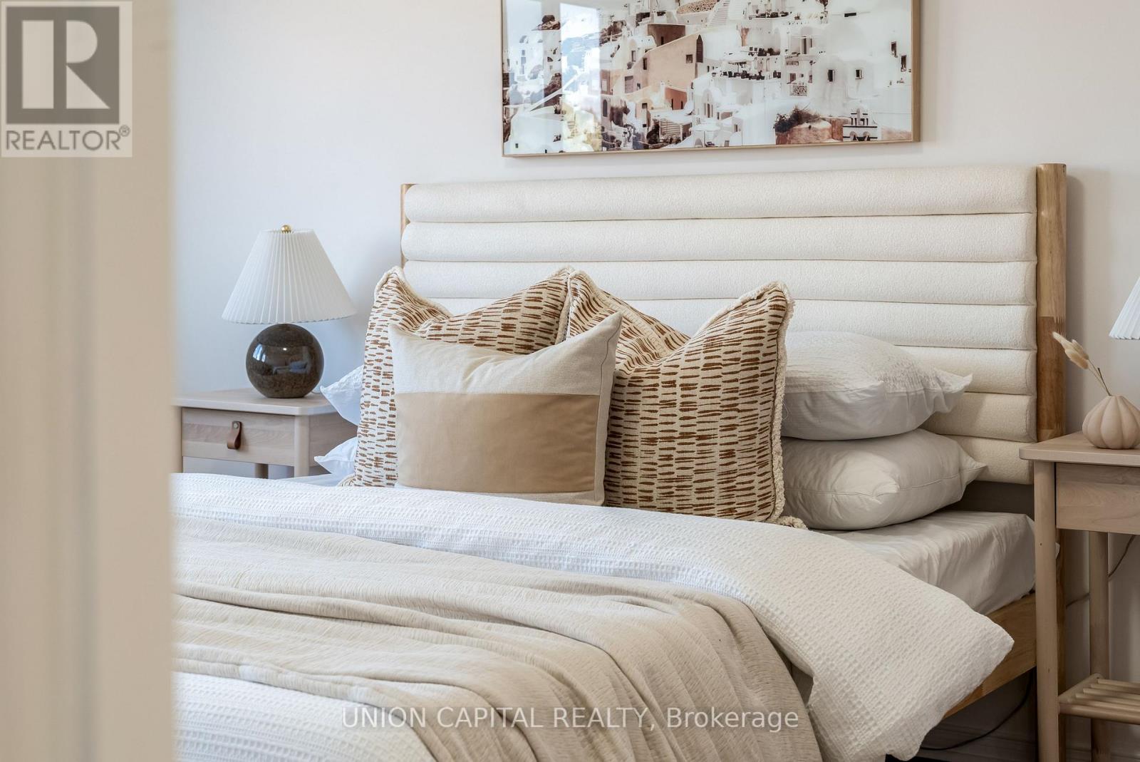 Photo 21 of 198 Bur Oak Avenue, Markham ON