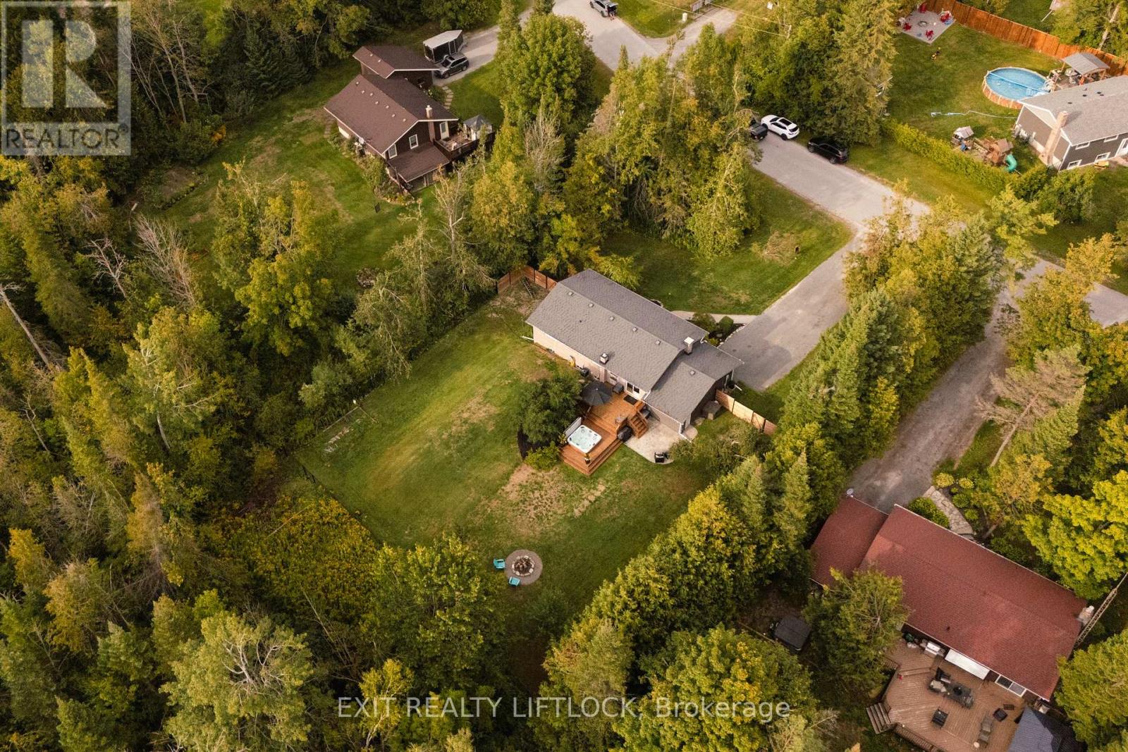 Photo 23 of 47 Emily Manor Drive, Kawartha Lakes ON