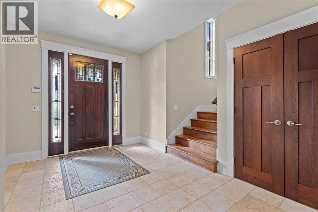 Photo 4 of 1428 2 A Street Nw, Calgary AB