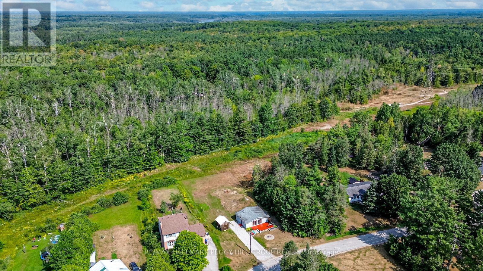 Photo 17 of 3304 Lake St George Boulevard, Severn ON