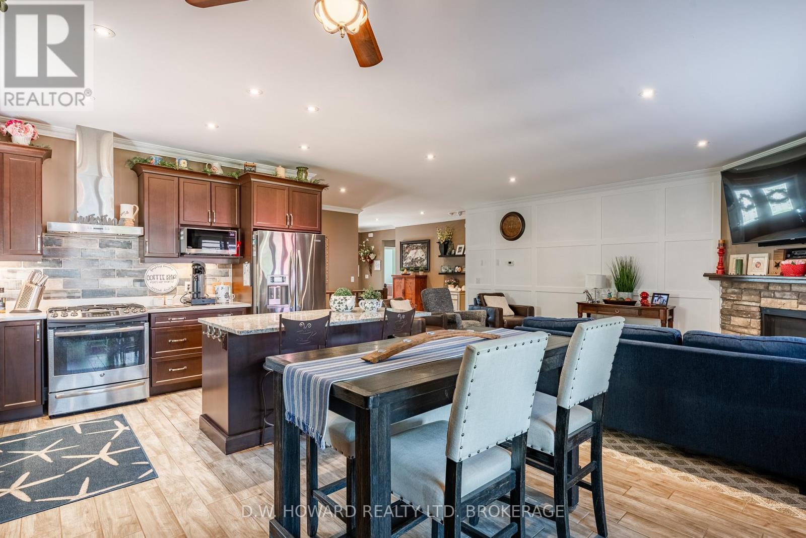 Photo 11 of 3270 Thunderbay Road, Fort Erie ON