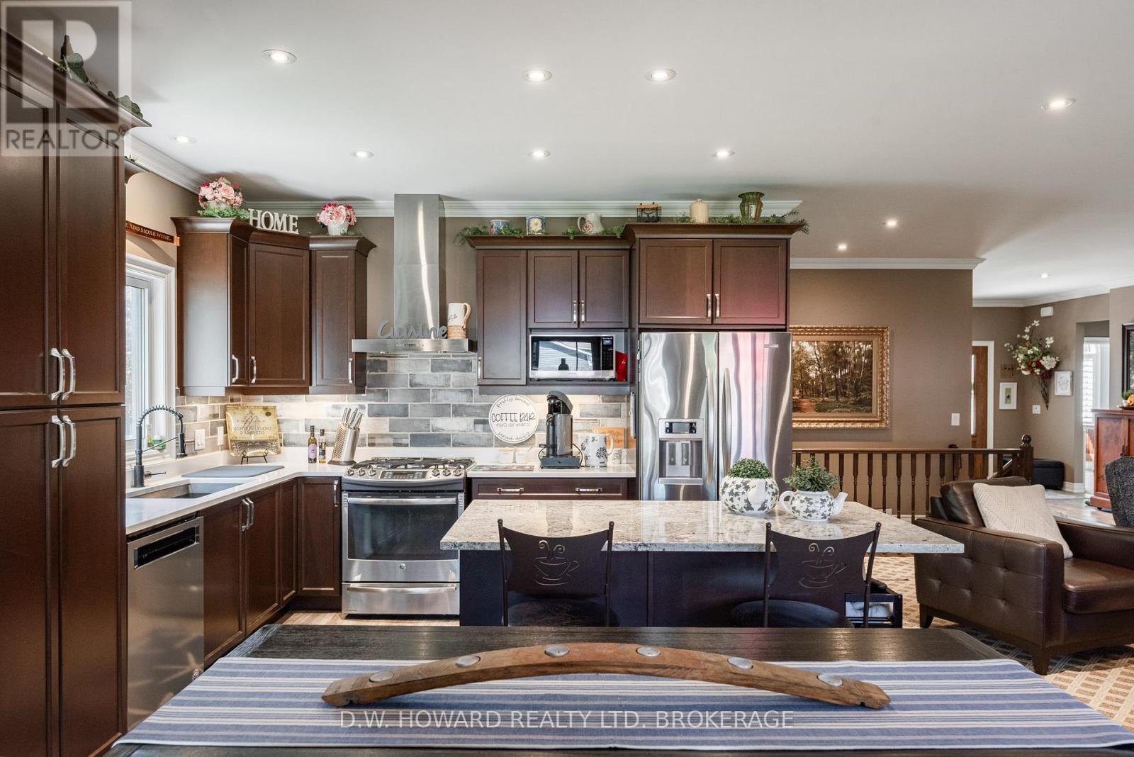Photo 18 of 3270 Thunderbay Road, Fort Erie ON