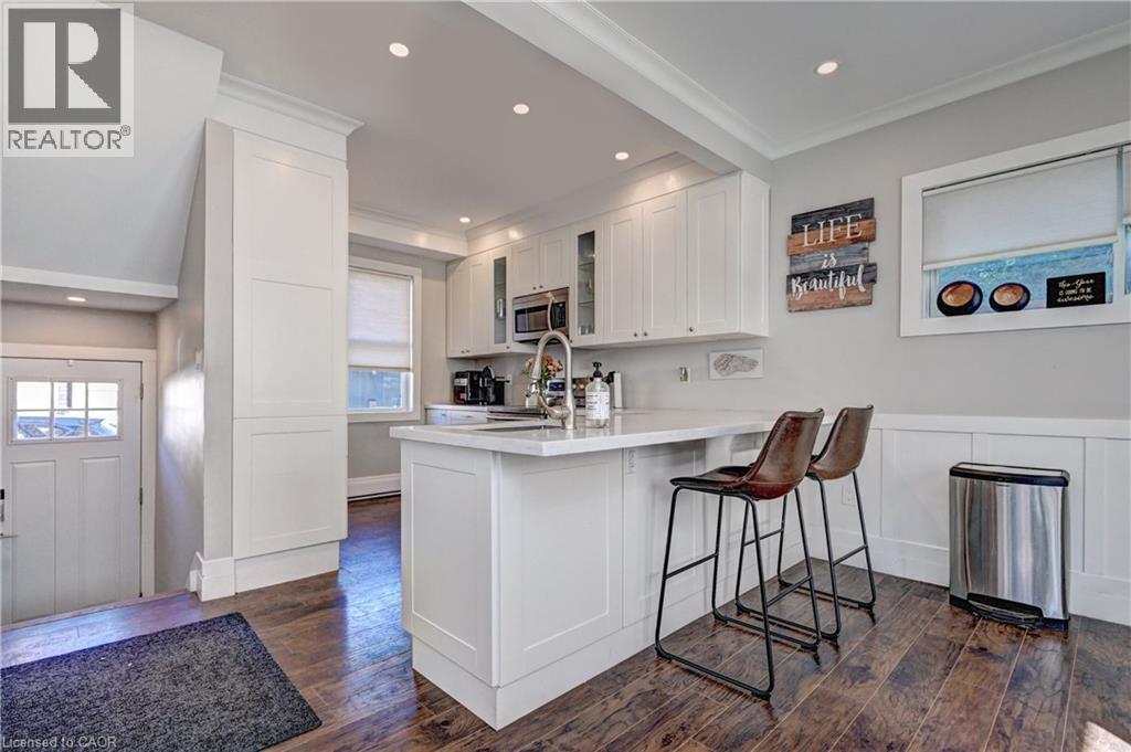 Photo 15 of 72 Birch Street, Cambridge ON