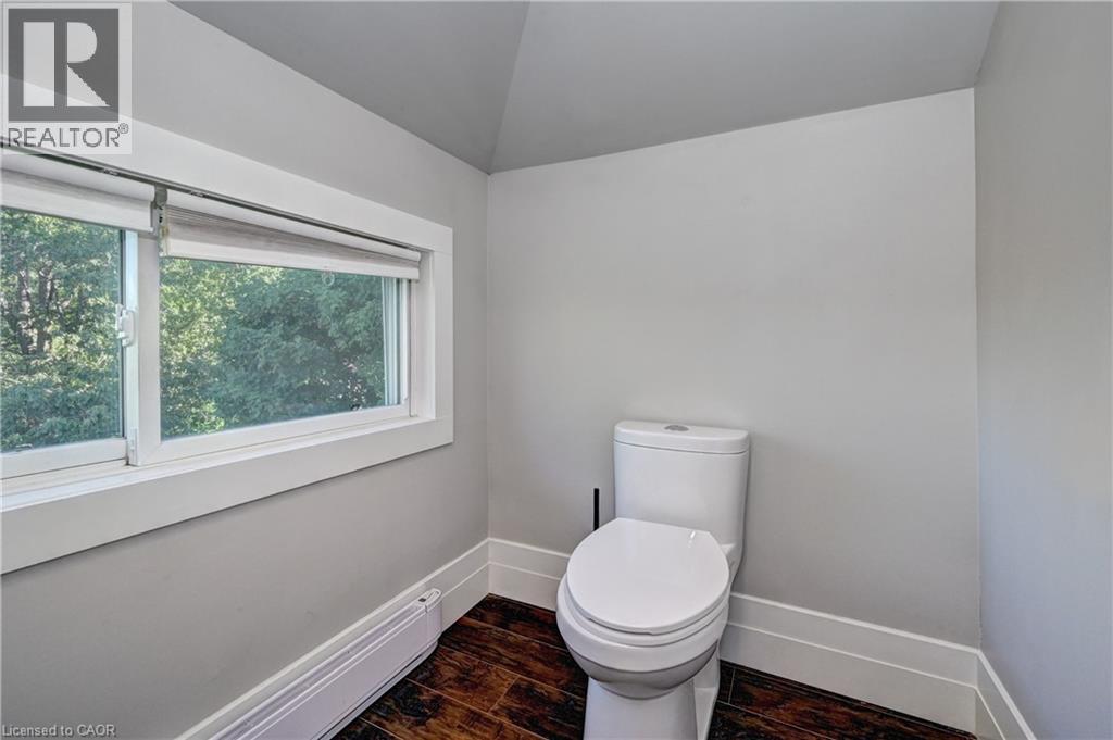 Photo 39 of 72 Birch Street, Cambridge ON