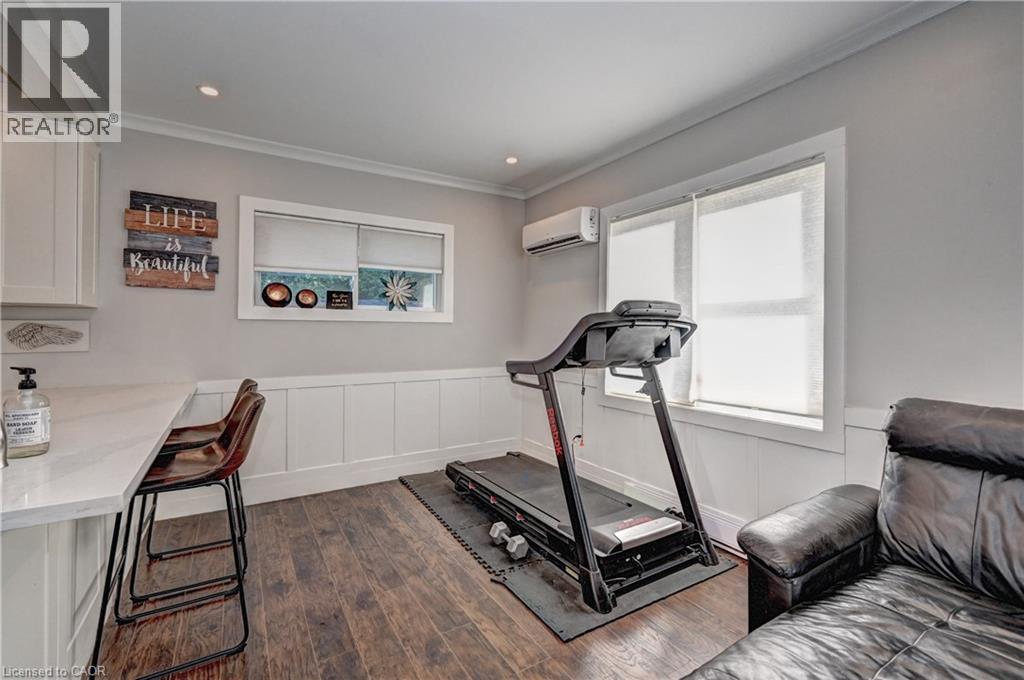 Photo 9 of 72 Birch Street, Cambridge ON
