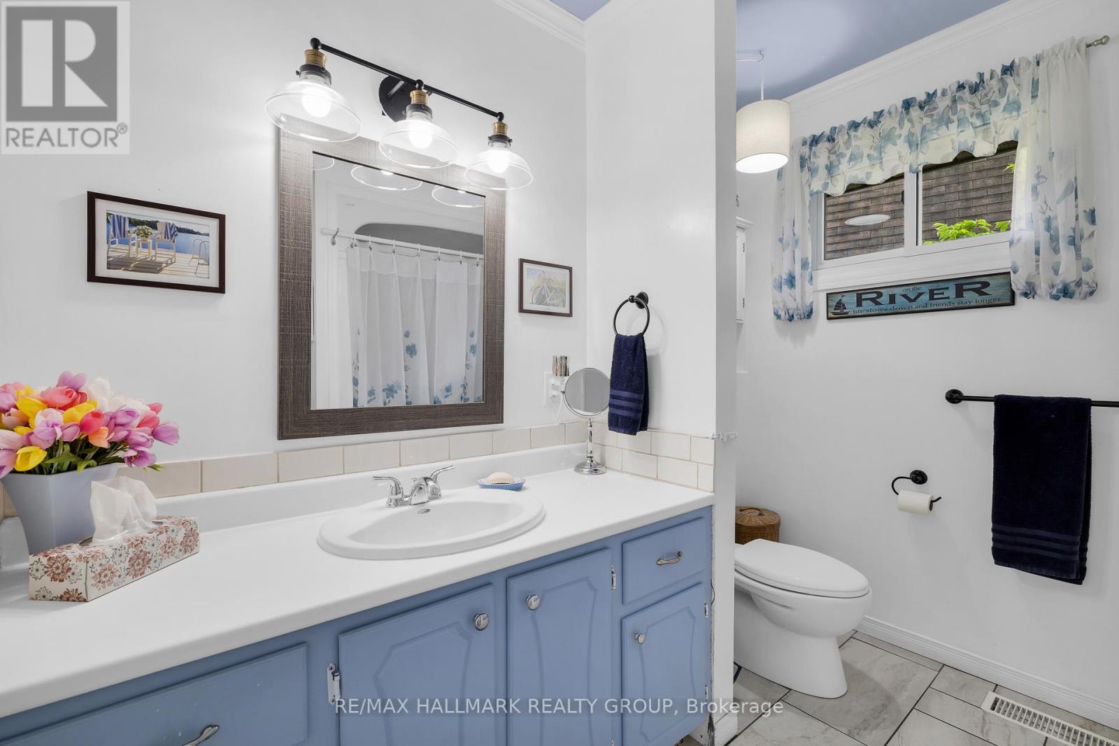 Photo 14 of 1182 Queensland Place, Brockville ON