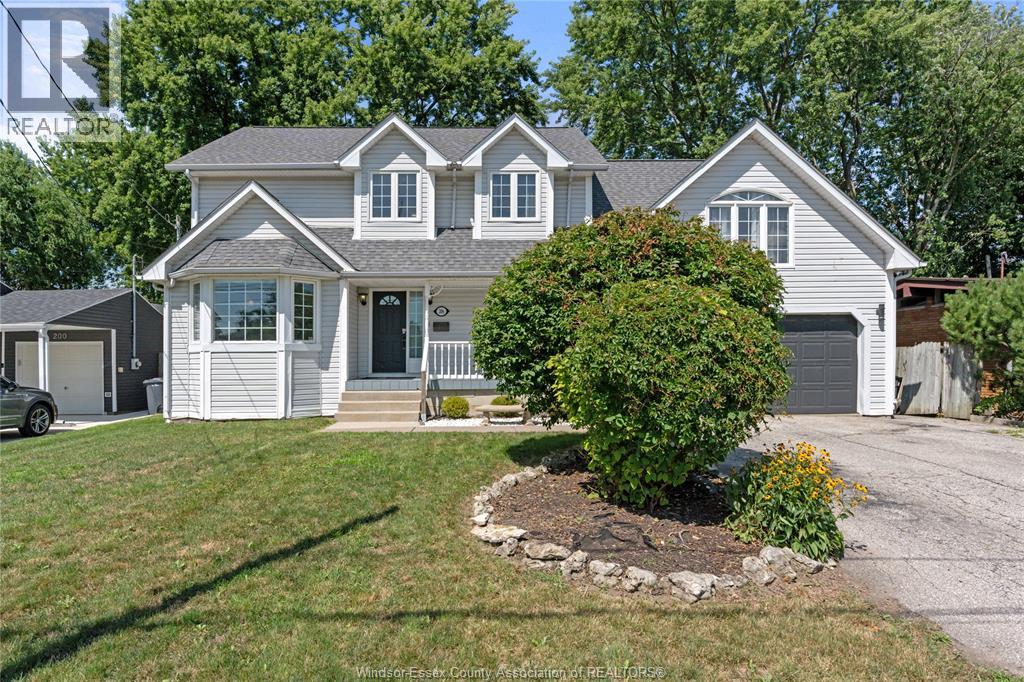 Photo 25 of 206 Willow Drive, Lasalle ON