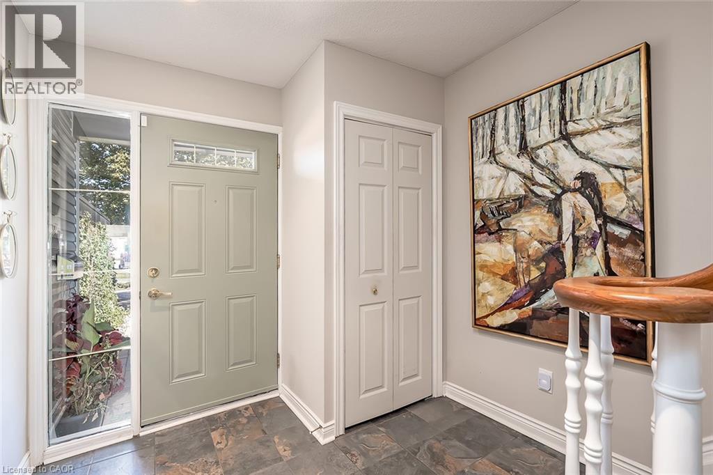 Photo 5 of 1580 Kerns Road Unit 5, Burlington ON