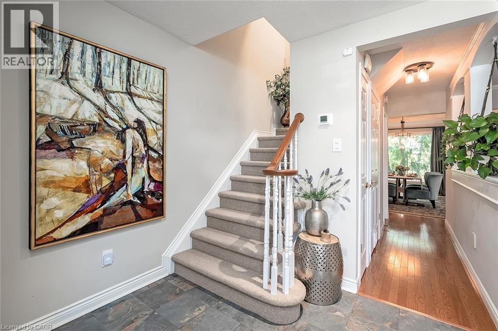 Photo 6 of 1580 Kerns Road Unit 5, Burlington ON