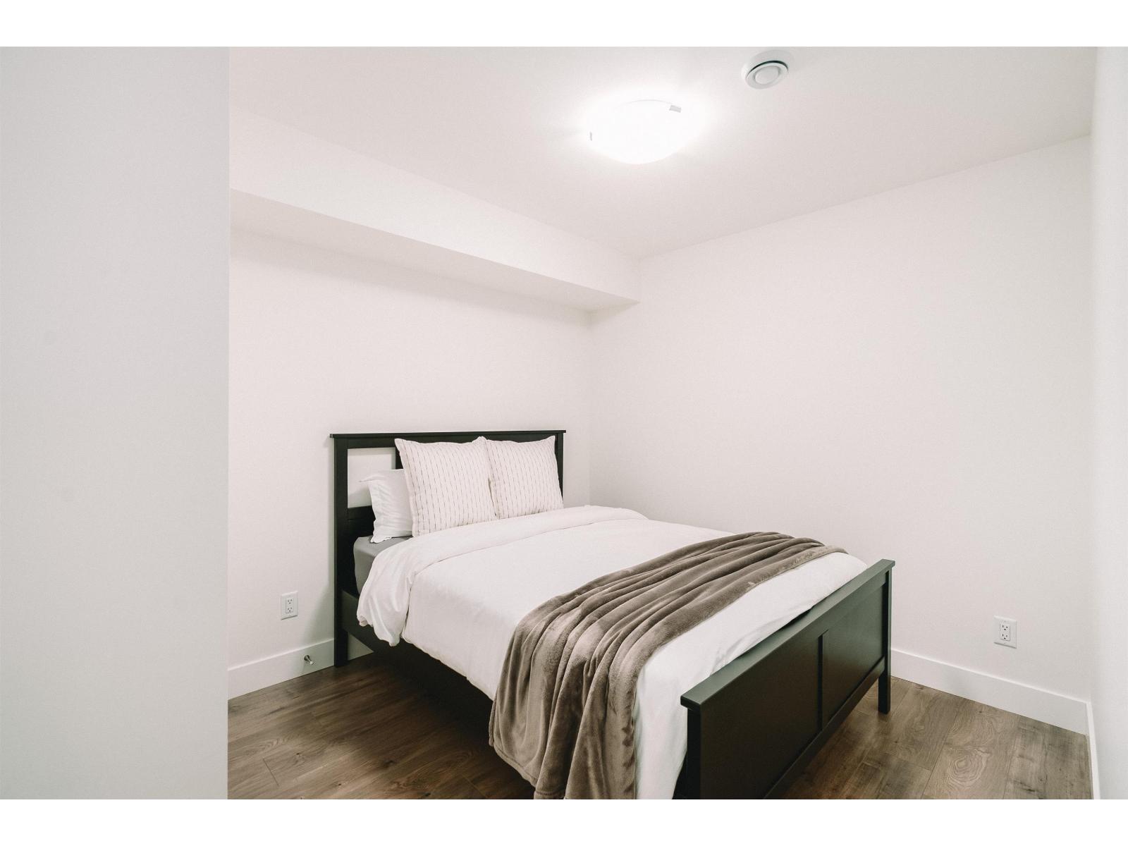 Photo 36 of 8133 202 Street, Langley BC