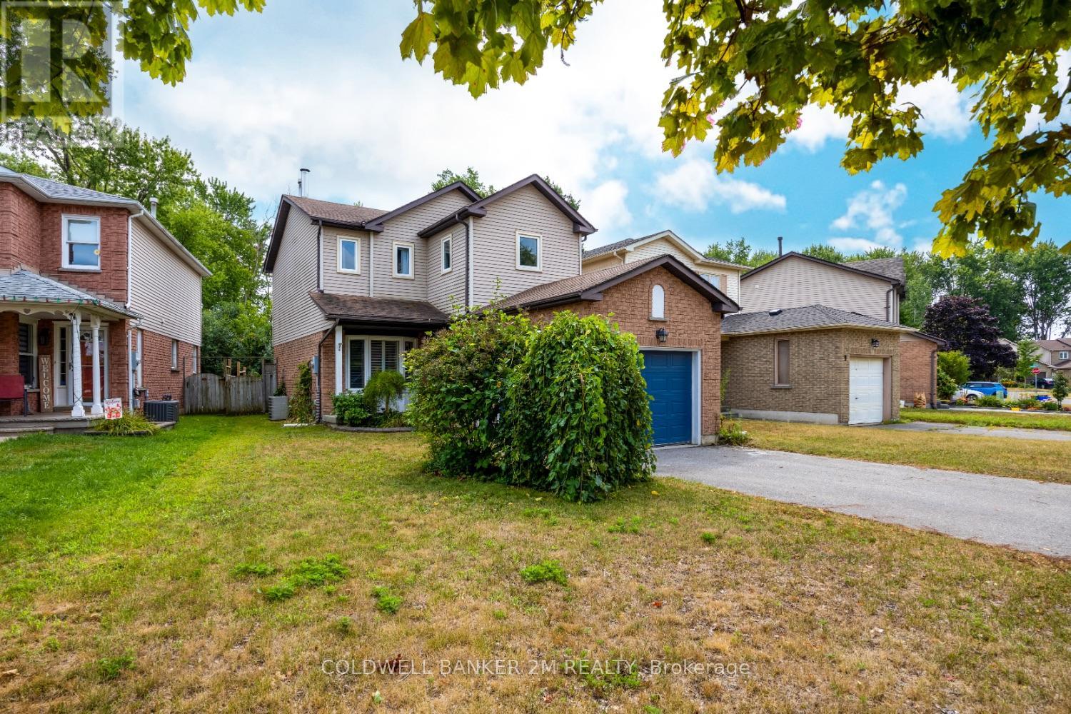 Photo 1 of 11 Parklawn Drive, Clarington ON