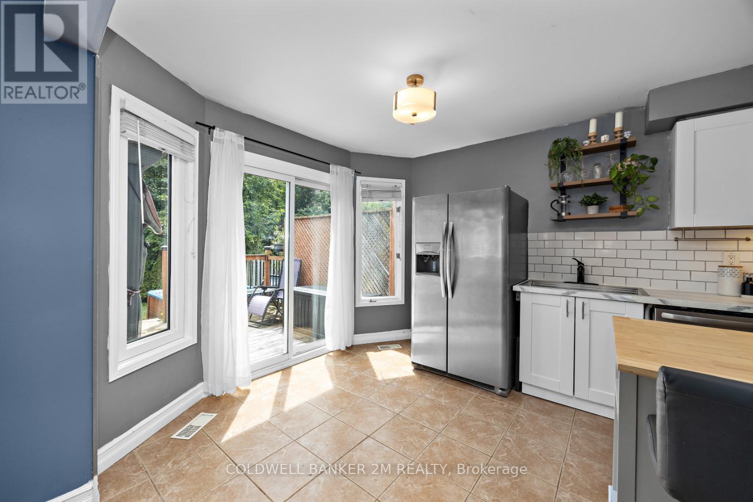 Photo 10 of 11 Parklawn Drive, Clarington ON