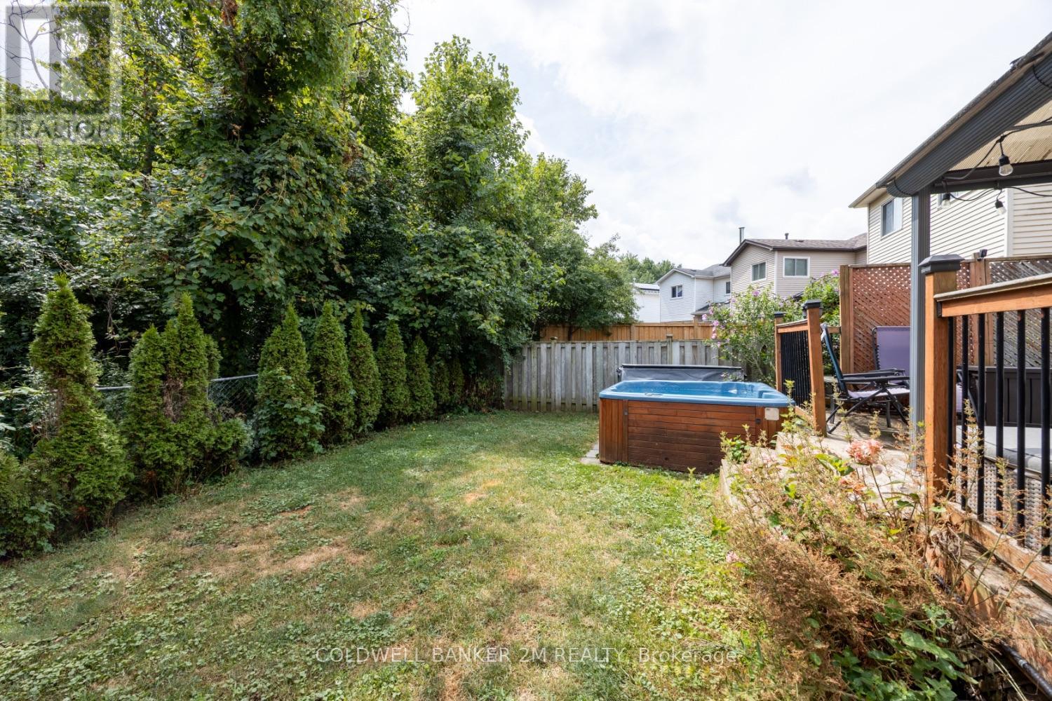 Photo 34 of 11 Parklawn Drive, Clarington ON