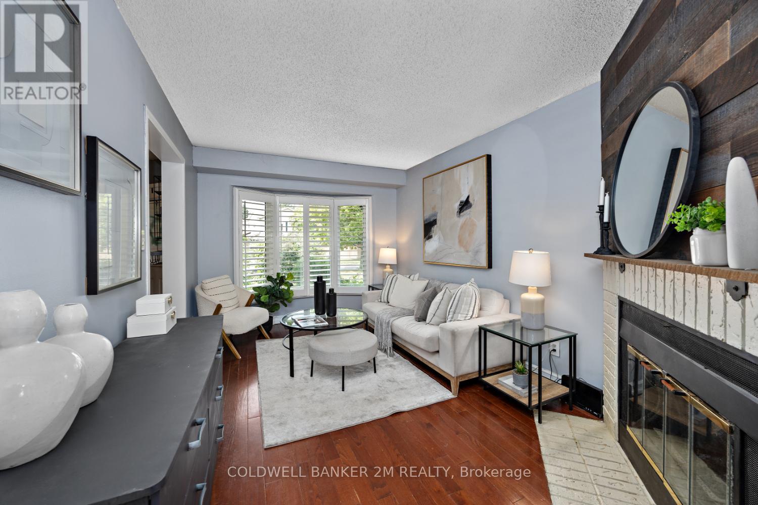 Photo 6 of 11 Parklawn Drive, Clarington ON