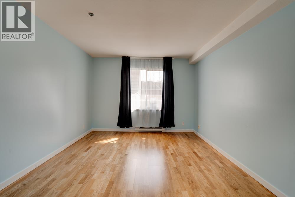 Photo 20 of 307 5375 Victory Street, Burnaby BC