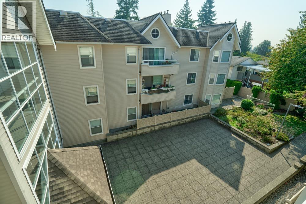Photo 28 of 307 5375 Victory Street, Burnaby BC