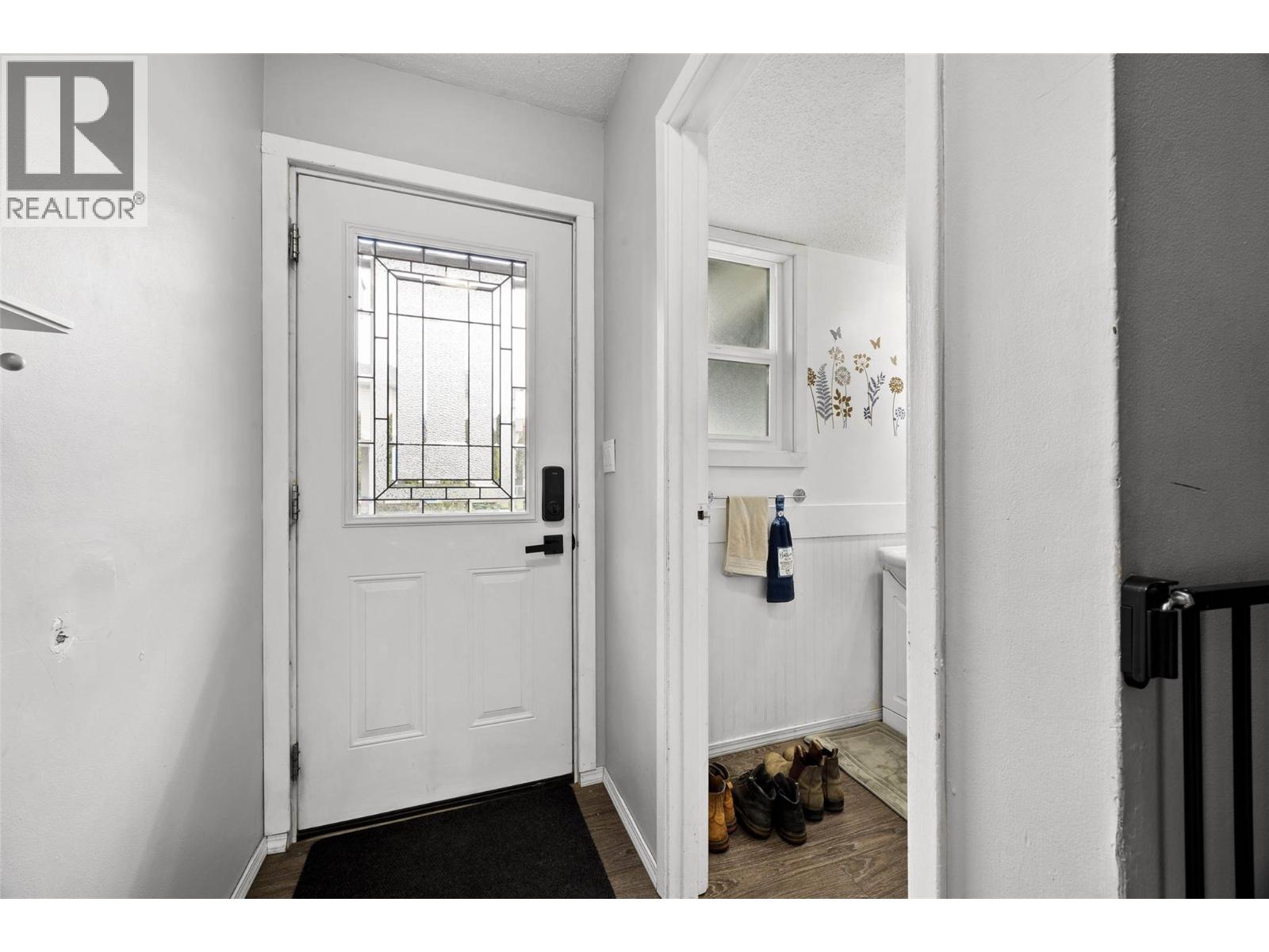 Photo 2 of 800 Southill Street Unit 46, Kamloops BC