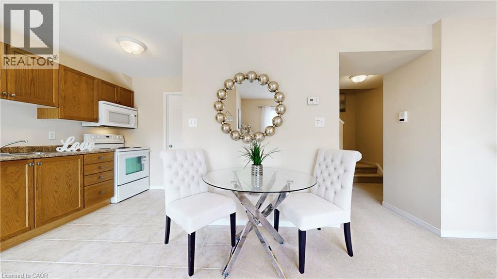 Photo 11 of 950 Highland Road W Unit 6, Kitchener ON