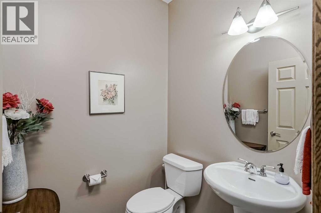 Photo 16 of 14 Kincora Terrace Nw, Calgary AB