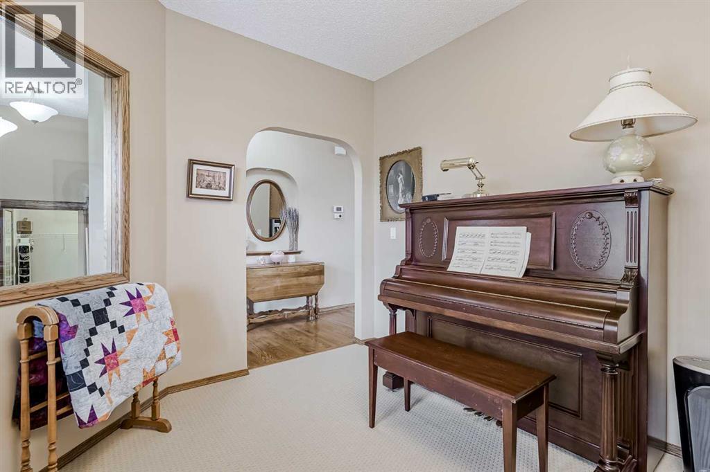 Photo 15 of 14 Kincora Terrace Nw, Calgary AB