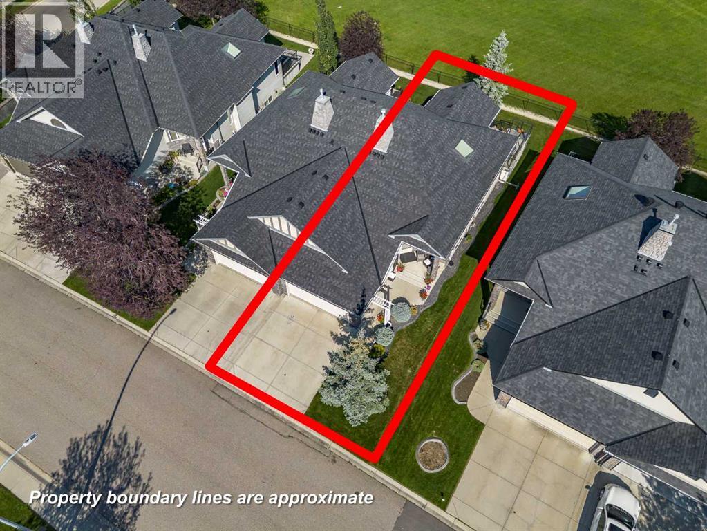 Photo 34 of 14 Kincora Terrace Nw, Calgary AB