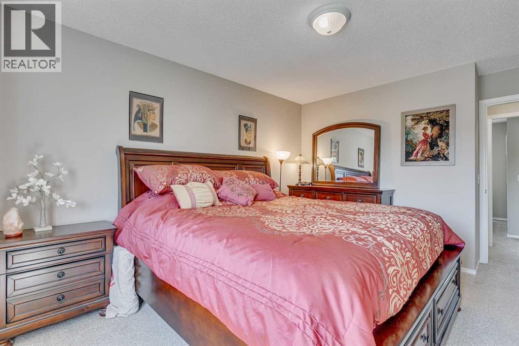 Photo 18 of 2382 Eversyde Avenue Sw, Calgary AB