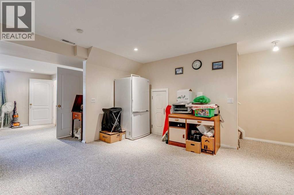 Photo 22 of 2382 Eversyde Avenue Sw, Calgary AB