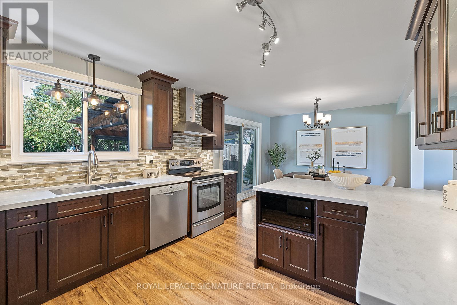 Photo 17 of 449 Bartley Bull Parkway, Brampton ON