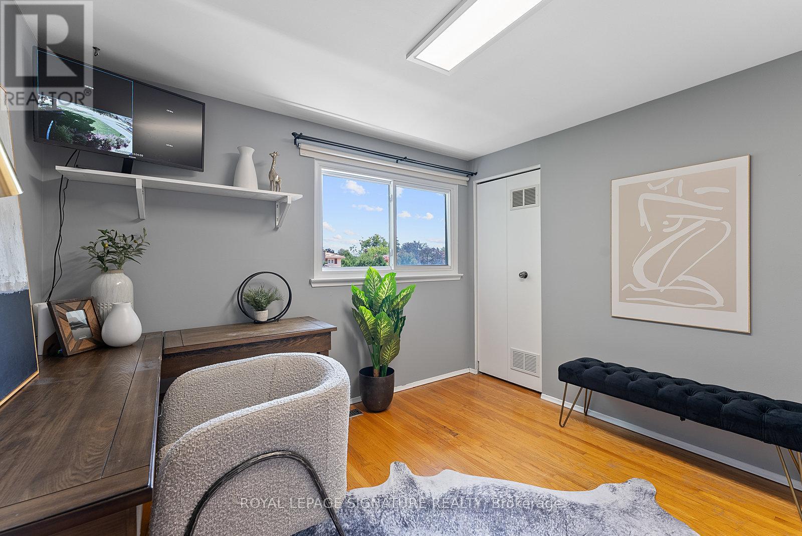 Photo 34 of 449 Bartley Bull Parkway, Brampton ON