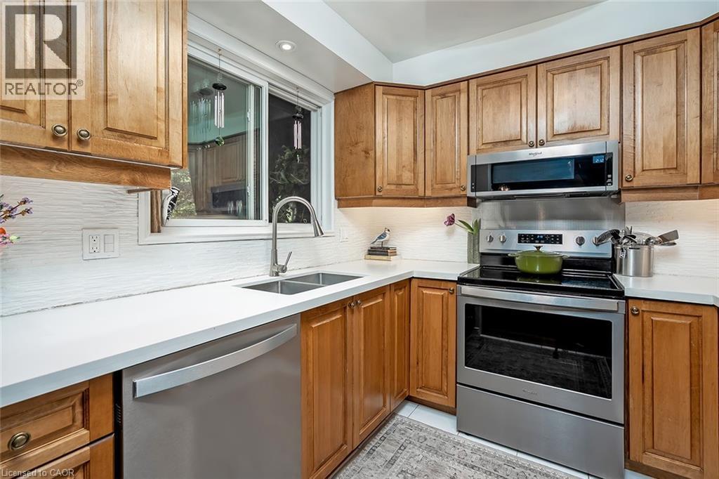 Photo 11 of 1580 Kerns Road Unit 5, Burlington ON