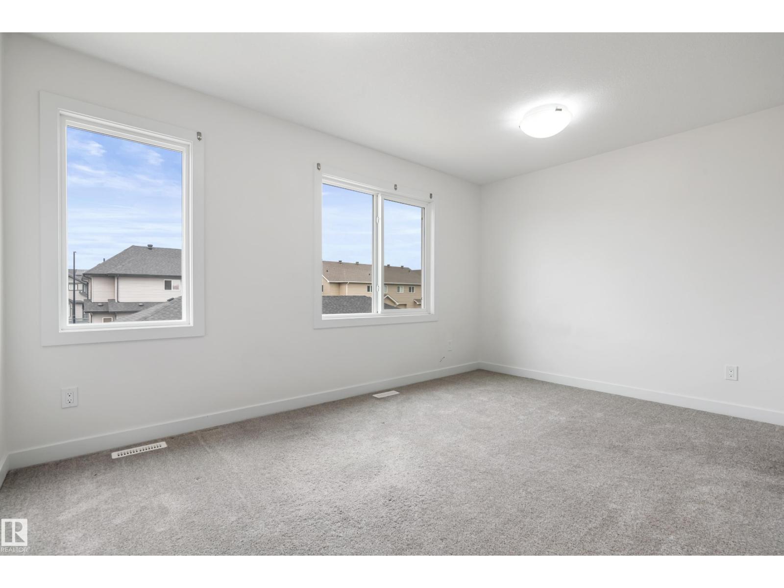 Photo 18 of 20 740 Daniels Wy Sw, Edmonton AB