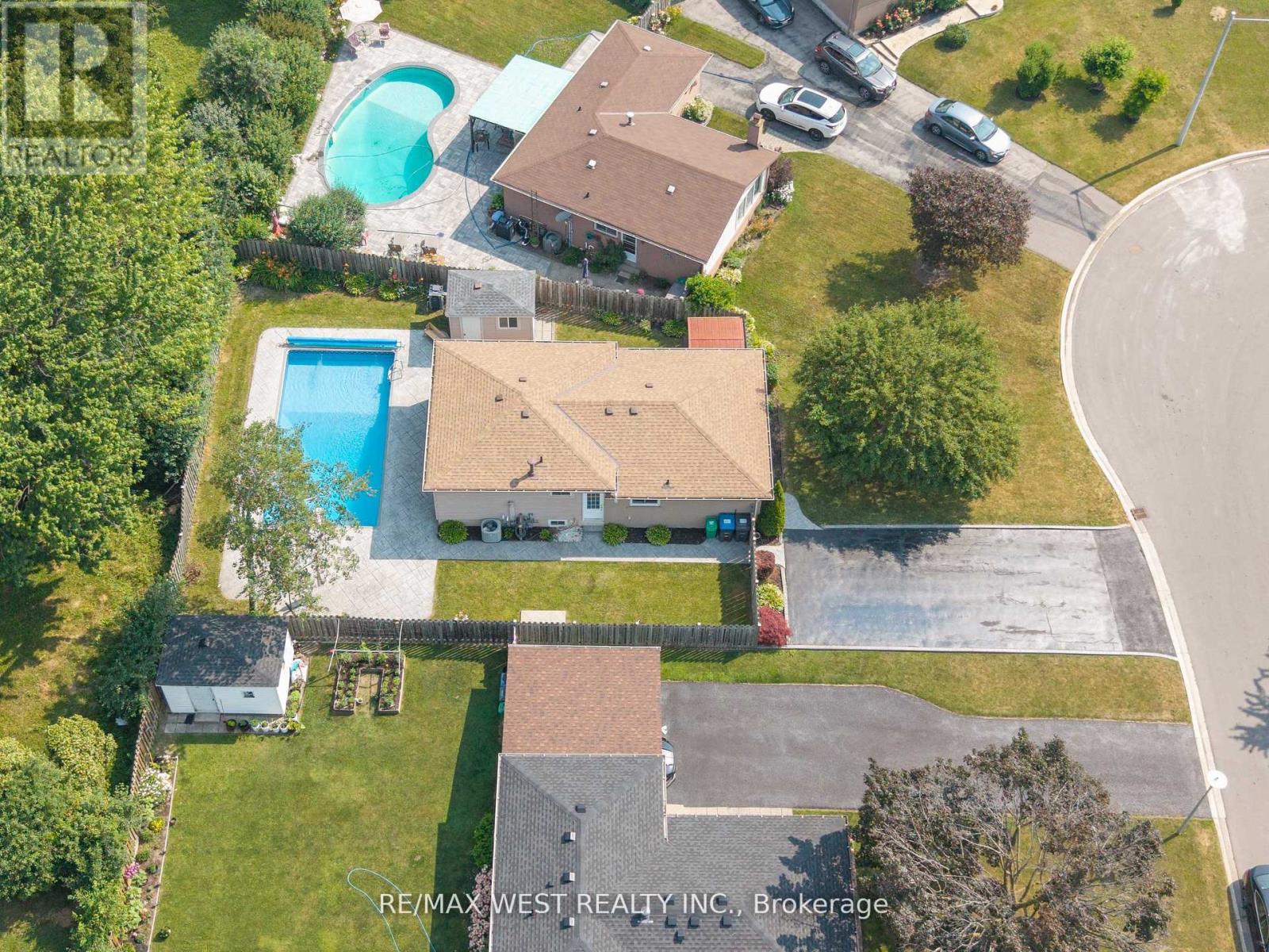 Photo 41 of 44 Fidelia Crescent, Brampton ON