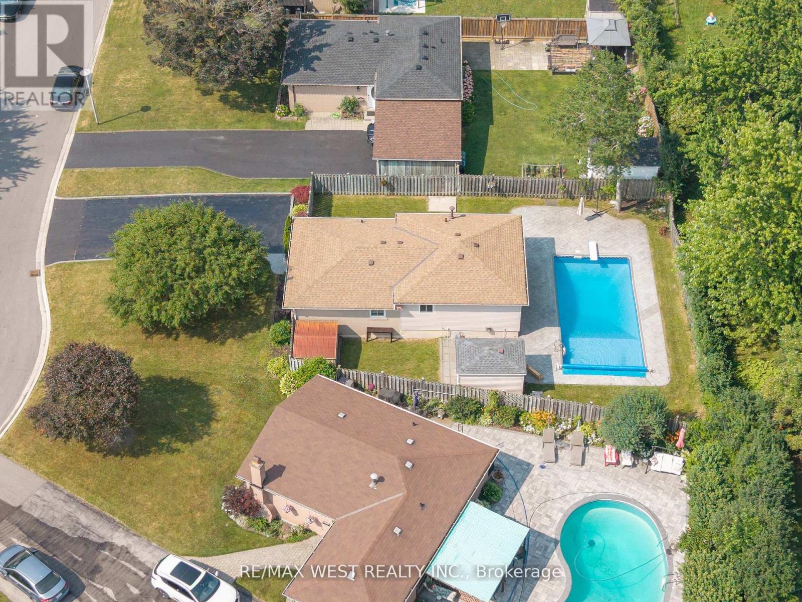 Photo 44 of 44 Fidelia Crescent, Brampton ON